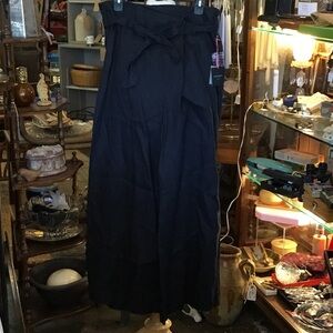 0252 Cynthia Rowley Black Wide Leg Linen Pants; NWT size 10